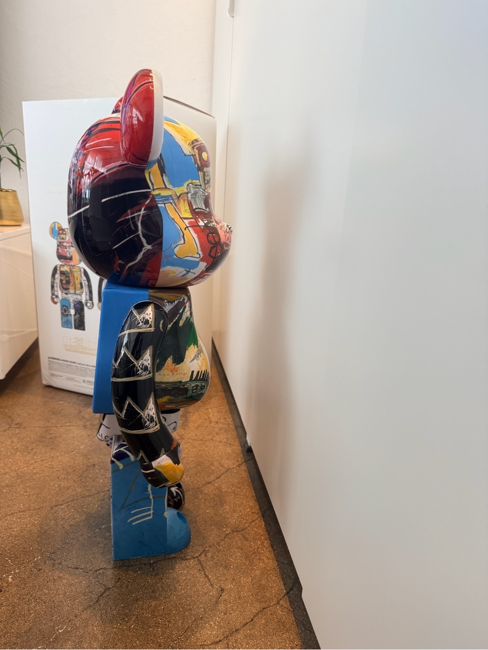 Bearbrick Jean - Michel Basquiat Special - Picture 5 of 13